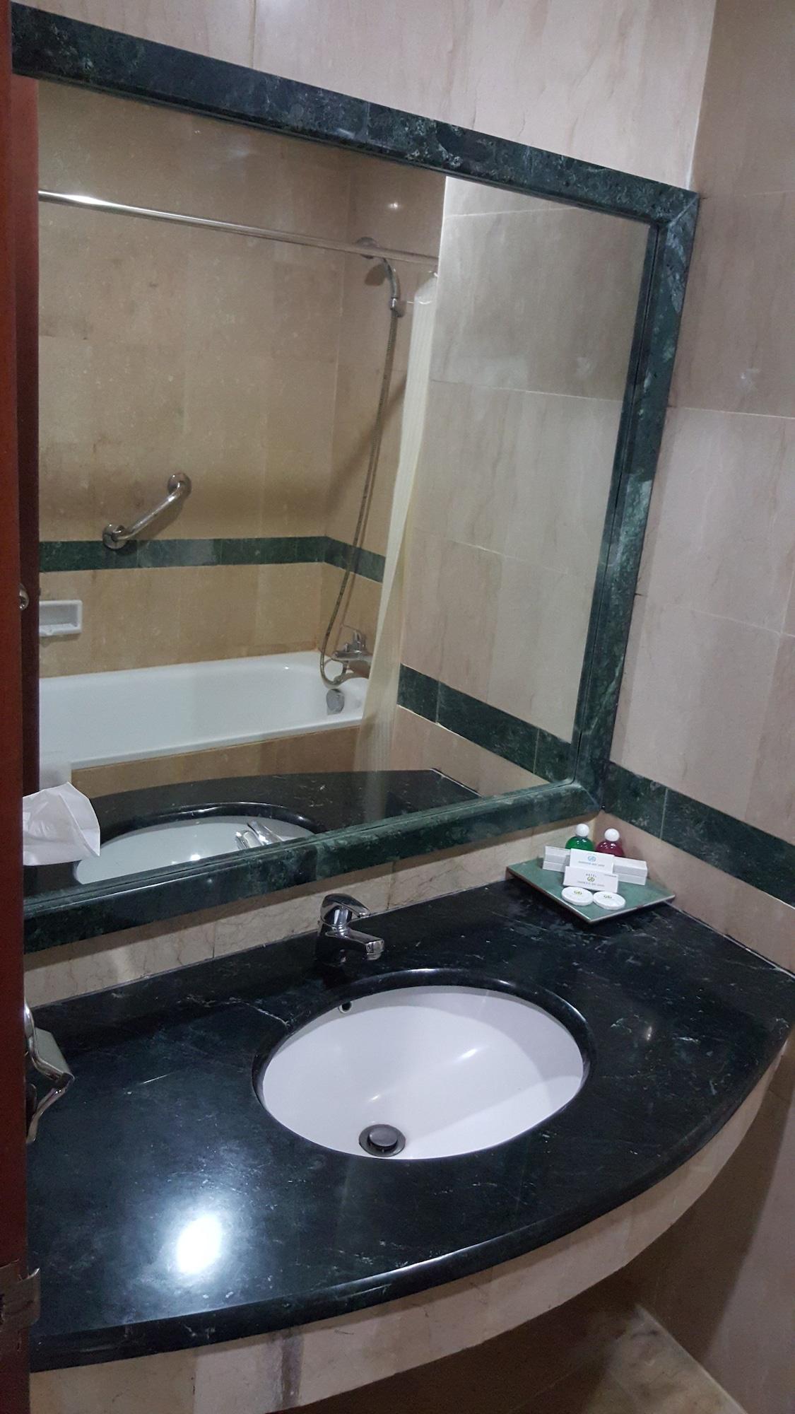 Harbourbay Amir Hotel Batam Eksteriør bilde